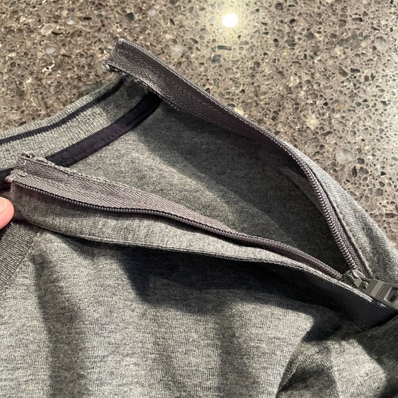 Armani shoulder zip long sleeve shirt - Large - Picture 6 of 7